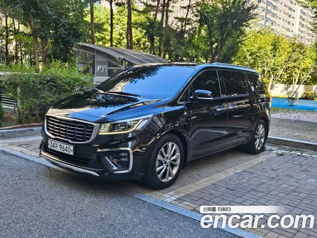 Kia Carnival из Кореи Encar
