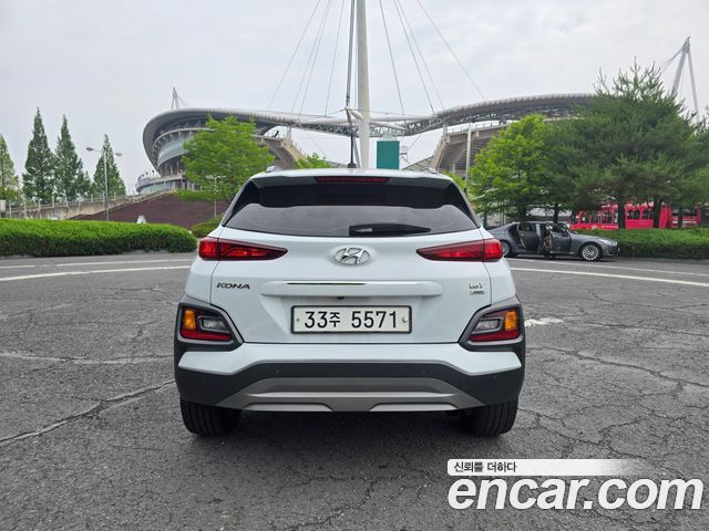 Hyundai Kona из Кореи Encar