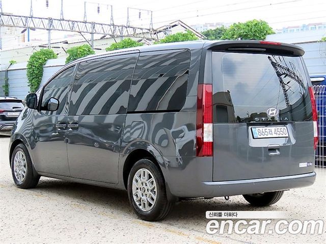 Hyundai Staria из Кореи Encar
