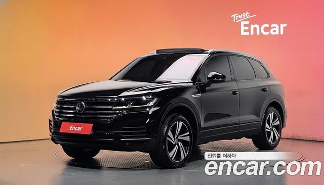 Volkswagen Touareg 3.0 TDI Premium — пробег 18 022 км — фото 1 из 5