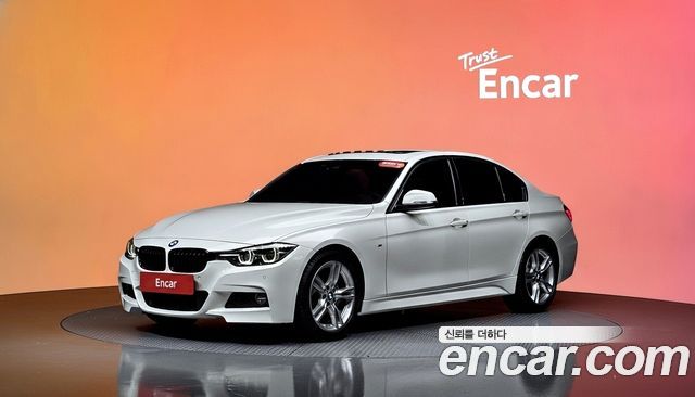 BMW 3-Series 330i M Sport Shadow — пробег 48 976 км — фото 1 из 5
