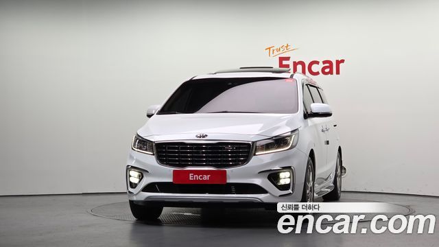 Kia Carnival Gasoline 7-Seater Limousine President — пробег 93 453 км — фото 3 из 5