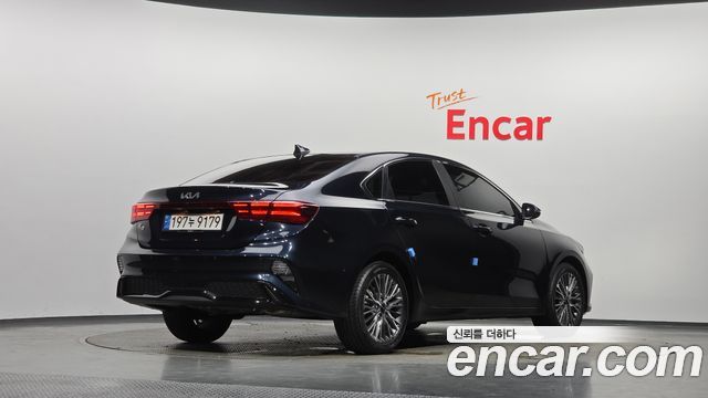 Kia K3 из Кореи Encar