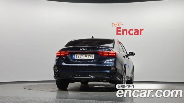 Kia K3 из Кореи Encar