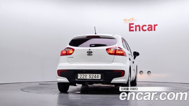 Kia pride из Кореи Encar