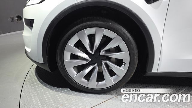Tesla Model Y из Кореи Encar