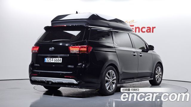 Kia Carnival Gasoline 9-seater Hi-Limousine Noblesse — пробег 141 415 км — фото 2 из 5