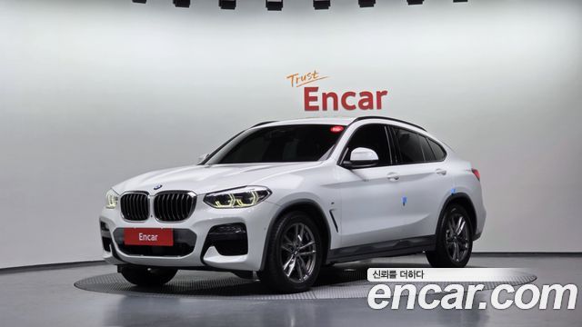 BMW X4 xDrive20i M Sports X Onlile Exclusive Edition — пробег 220 320 км — фото 1 из 5
