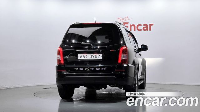 Ssangyong Rexton из Кореи Encar