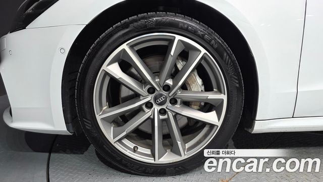 Audi A7 из Кореи Encar