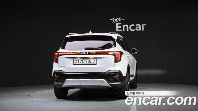 Kia Seltos из Кореи Encar