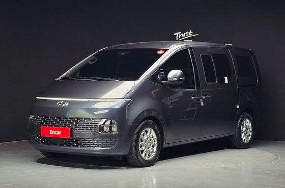 Hyundai Staria Cargo 5-Seater Modern — пробег 140 796 км — фото 1 из 5