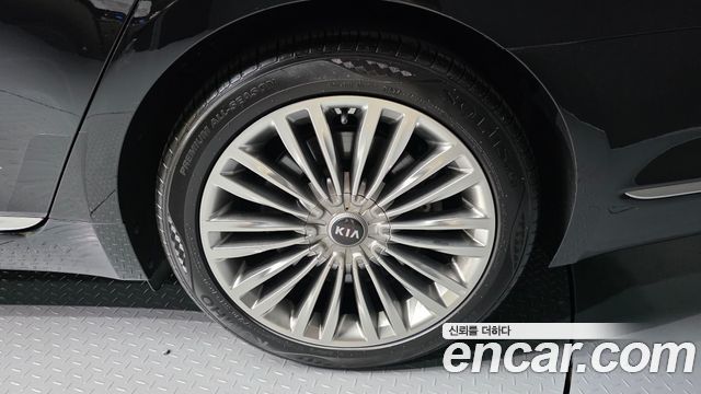Kia K9 из Кореи Encar