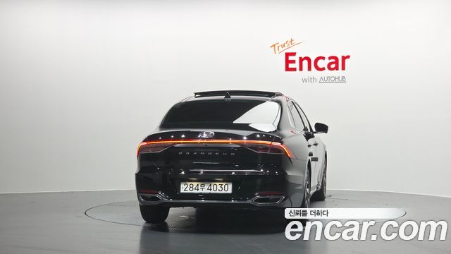 Hyundai Grandeur из Кореи Encar