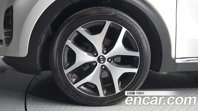 Kia Sportage из Кореи Encar