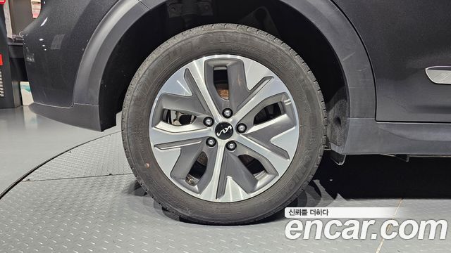 Kia Niro Noblesse — пробег 71 373 км — фото 5 из 5