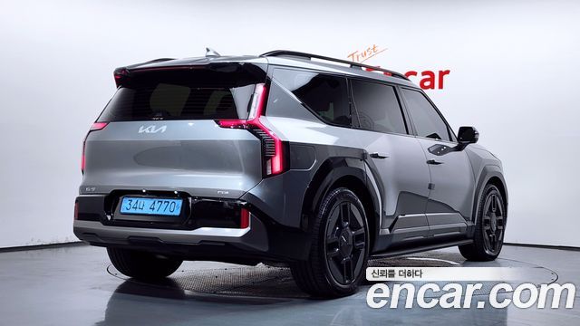 Kia EV9 из Кореи Encar