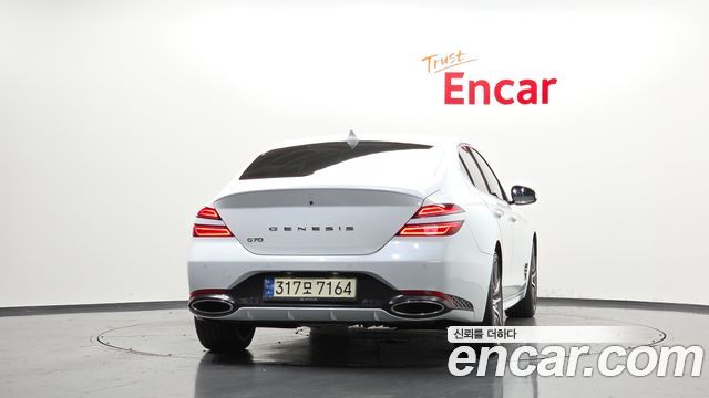 Genesis G70 из Кореи Encar