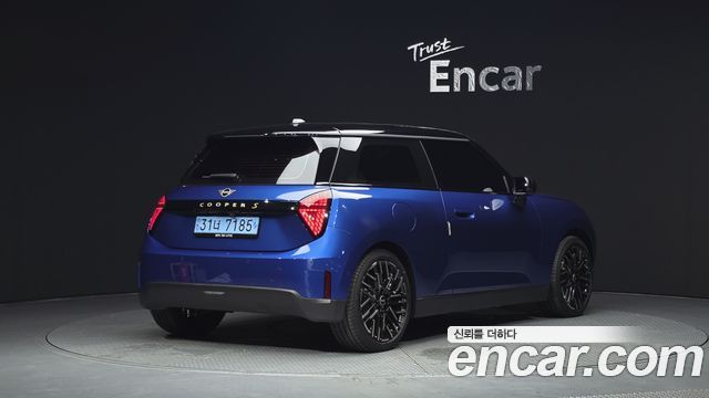 Mini Cooper из Кореи Encar