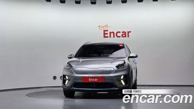 Kia Niro Noblesse — пробег 65 447 км — фото 3 из 5