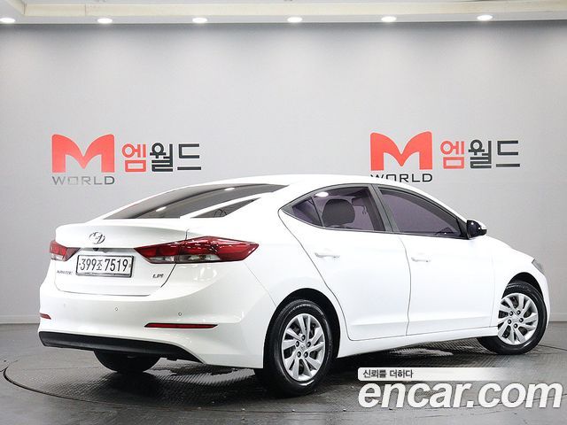 Hyundai AVANTE из Кореи Encar