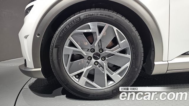 Genesis GV60 из Кореи Encar