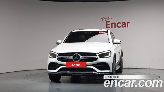 Mercedes-Benz GLC-Class GLC300 4MATIC Premium Coupe — пробег 54 670 км — фото 3 из 5