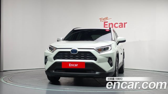 Toyota RAV4 2.5 2WD Hybrid — пробег 47 682 км — фото 3 из 5