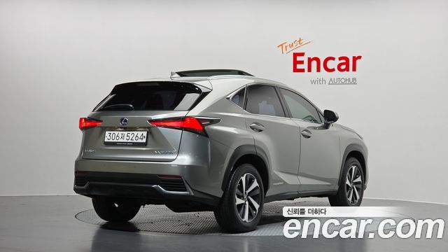 Lexus NX из Кореи Encar