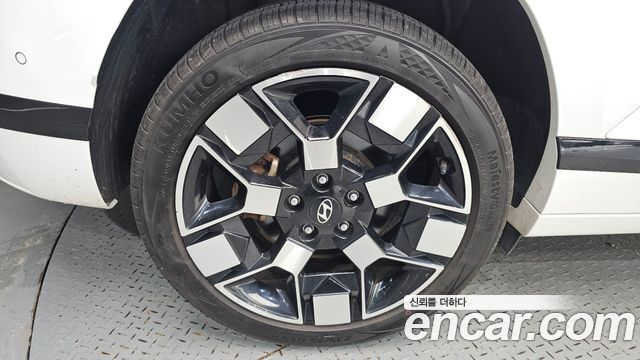 Hyundai Kona из Кореи Encar