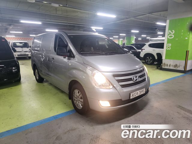Hyundai Starex 3-Seater LPi VAN Smart — пробег 161 500 км — фото 2 из 5
