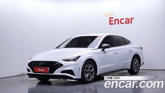 Hyundai Sonata 2.0 Modern — пробег 43 728 км — фото 1 из 5
