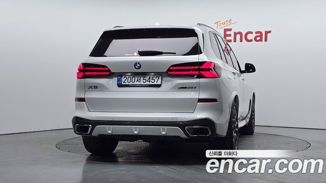 BMW X5 xDrive 30d M Sport — пробег 6 133 км — фото 4 из 5