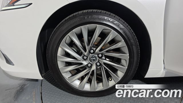 Lexus ES из Кореи Encar