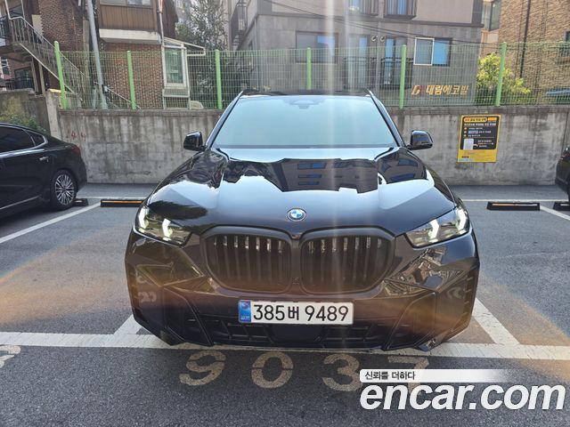 BMW X5 xDrive 40i M Sport Pro Special Edition — пробег 5 007 км — фото 3 из 5
