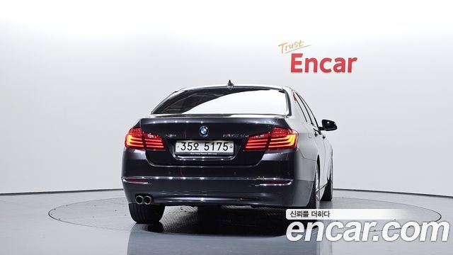 BMW 5-Series 520d xDrive Luxury — пробег 112 514 км — фото 4 из 5