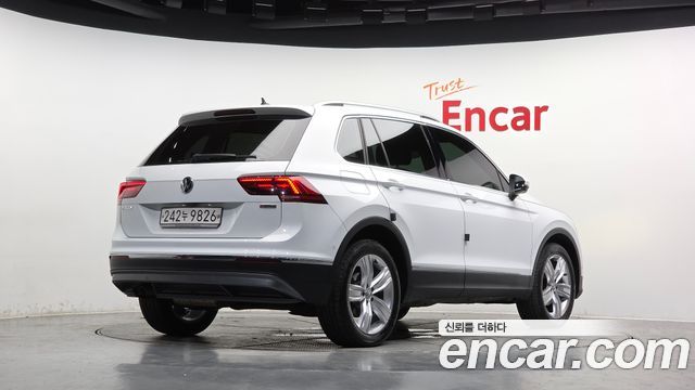 Volkswagen Tiguan из Кореи Encar