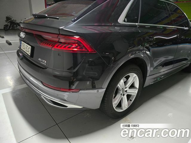 Audi Q8 из Кореи Encar