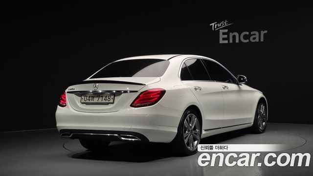 Mercedes-Benz C-Class из Кореи Encar