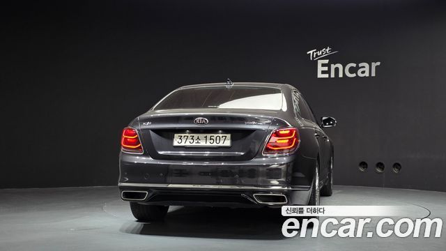 Kia K9 из Кореи Encar