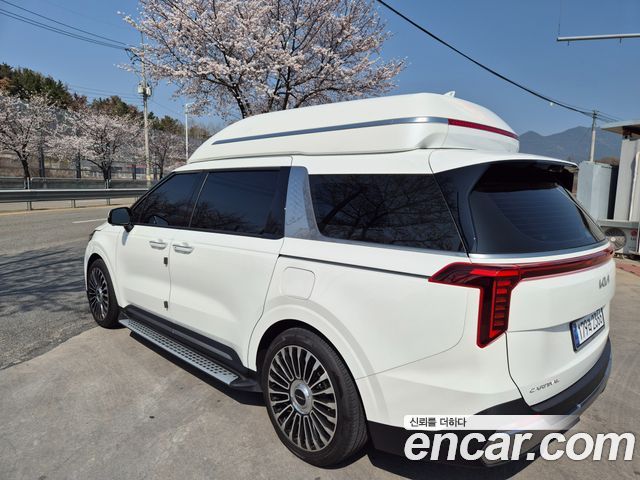 Kia Carnival Gasoline 9-Seater Hi Limousine Signature — пробег 31 100 км — фото 3 из 5