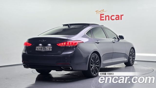 Hyundai Genesis из Кореи Encar