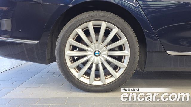 BMW 7-Series из Кореи Encar