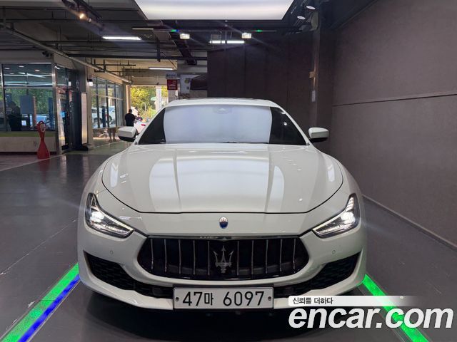 Maserati Ghibli из Кореи Encar