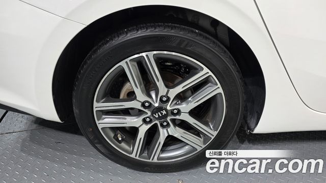Kia K3 Signature — пробег 116 450 км — фото 5 из 5