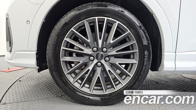 Audi Q3 из Кореи Encar