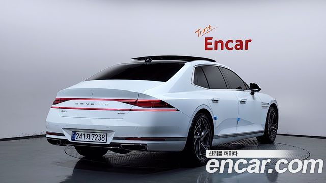 Genesis G90 из Кореи Encar