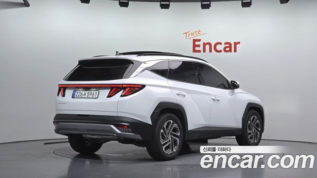 Hyundai Tucson HEV 1.6 4WD Inspiration — пробег 15 667 км — фото 2 из 5