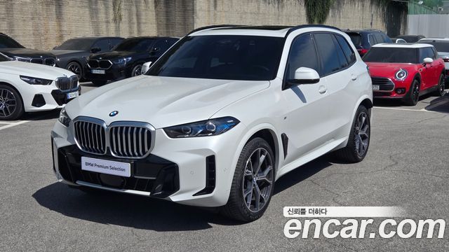 BMW X5 xDrive 40i M Sport — пробег 4 089 км — фото 1 из 5
