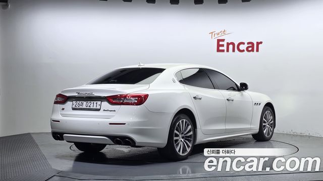 Maserati Quattroporte из Кореи Encar